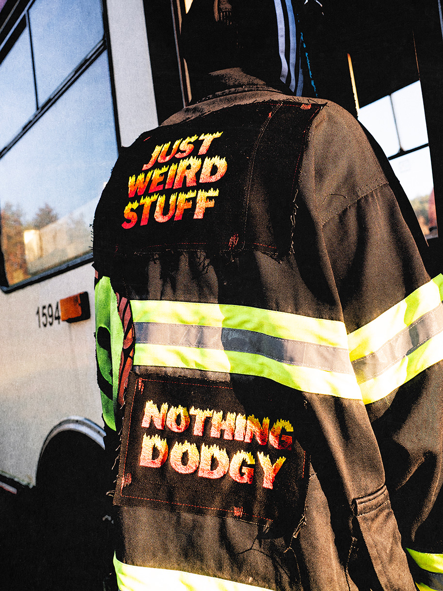 JUST WEIRD STUFF, NOTHING DODGY - Image 3